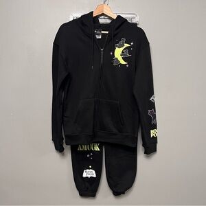 NWOT Disney Hocus Pocus Juniors Glow In The Dark Sweatshirt & Pants Size XS-S